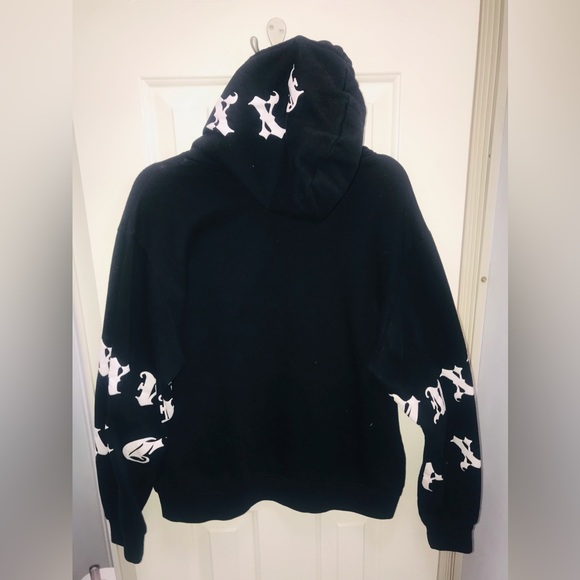 Forever 21 Black Hoodie with White Lettering - Picture 7 of 11
